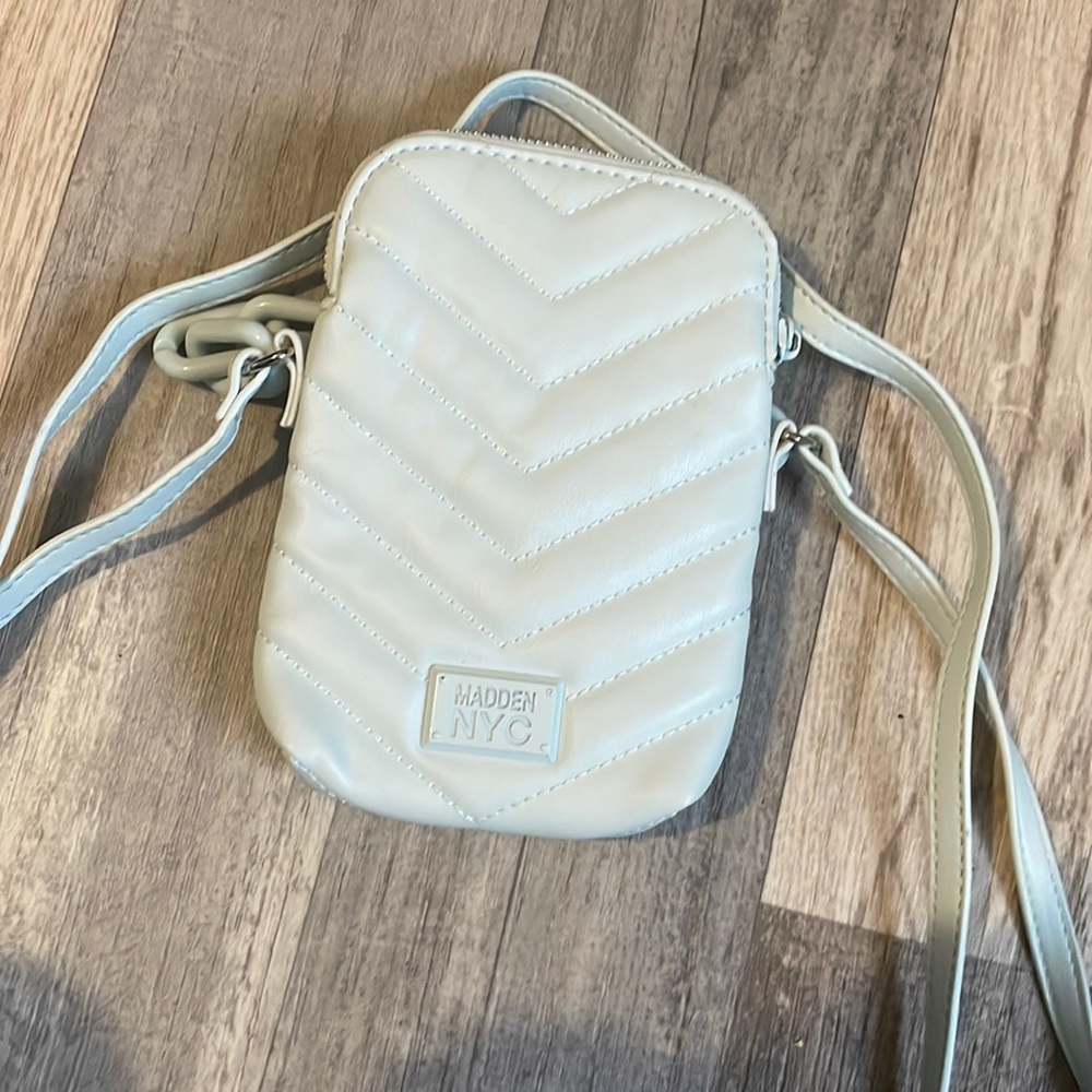 Crossbody purse